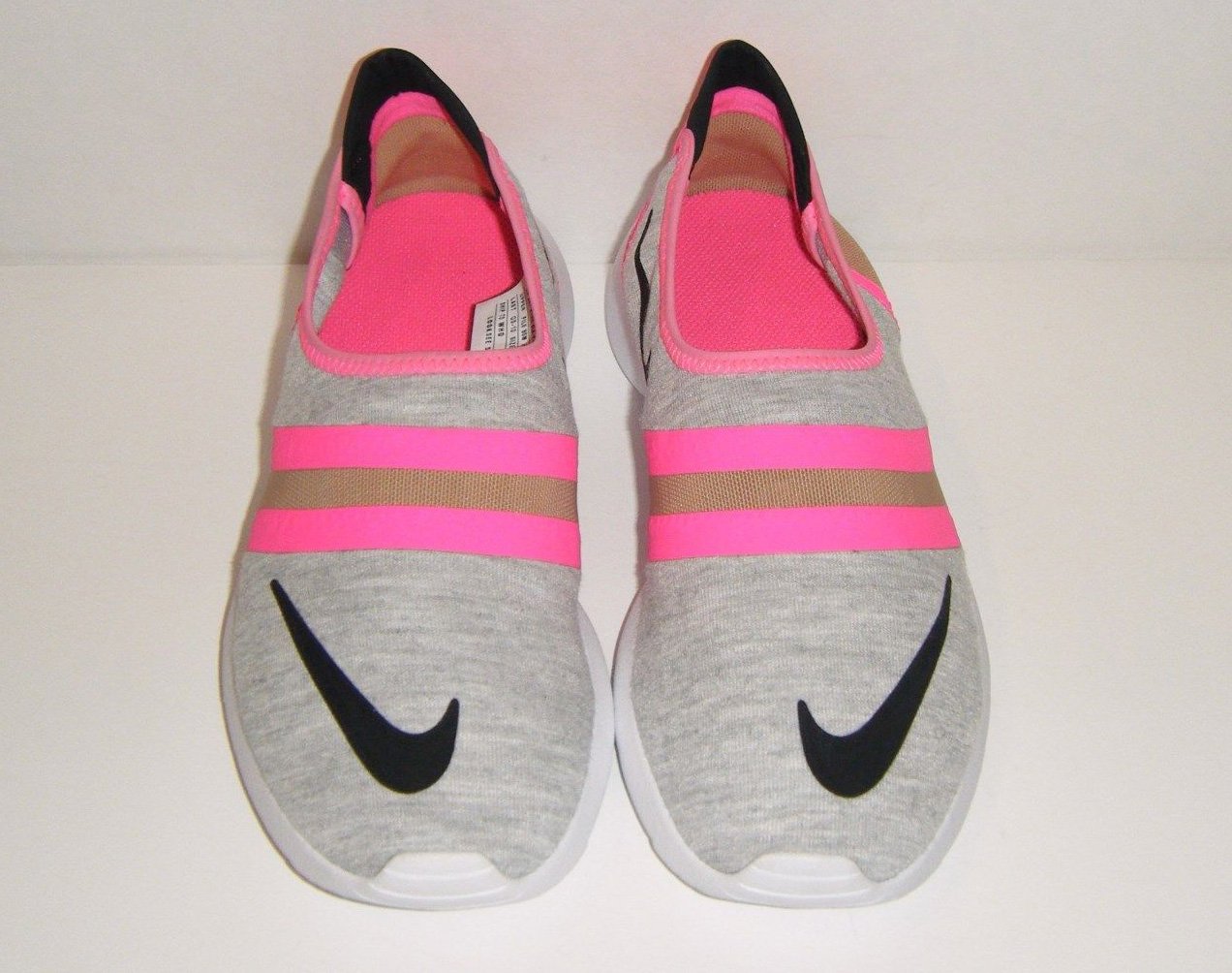 womens nike shoes without laces