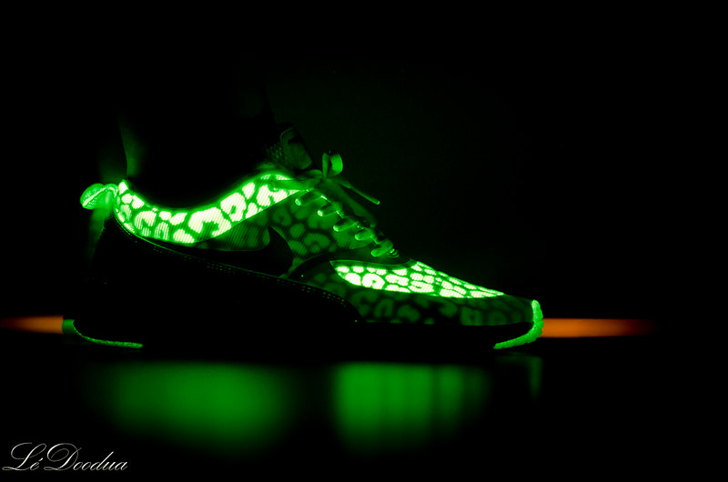 Nike Air Max Thea Glow-in-the-Dark