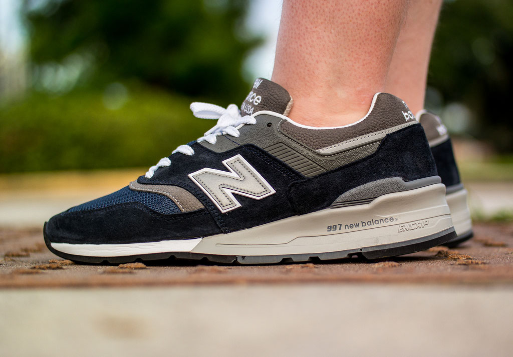 FuzzyDunlop in the 'Navy' New Balance 997