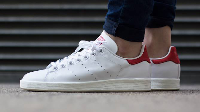 new balance 574 gris rose - adidas Changes the Soles on the Classic Stan Smith | Sole Collector