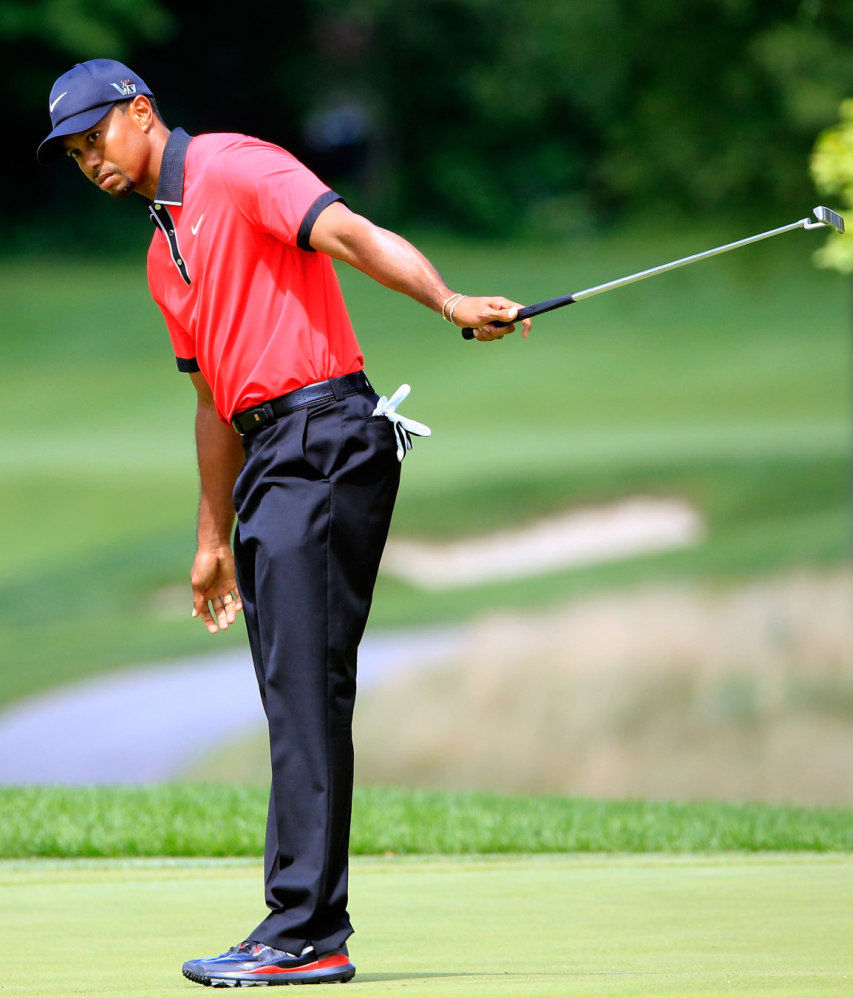 Tiger Woods Wins Bridgestone In Sunday Red, Nike TW '14 (3)