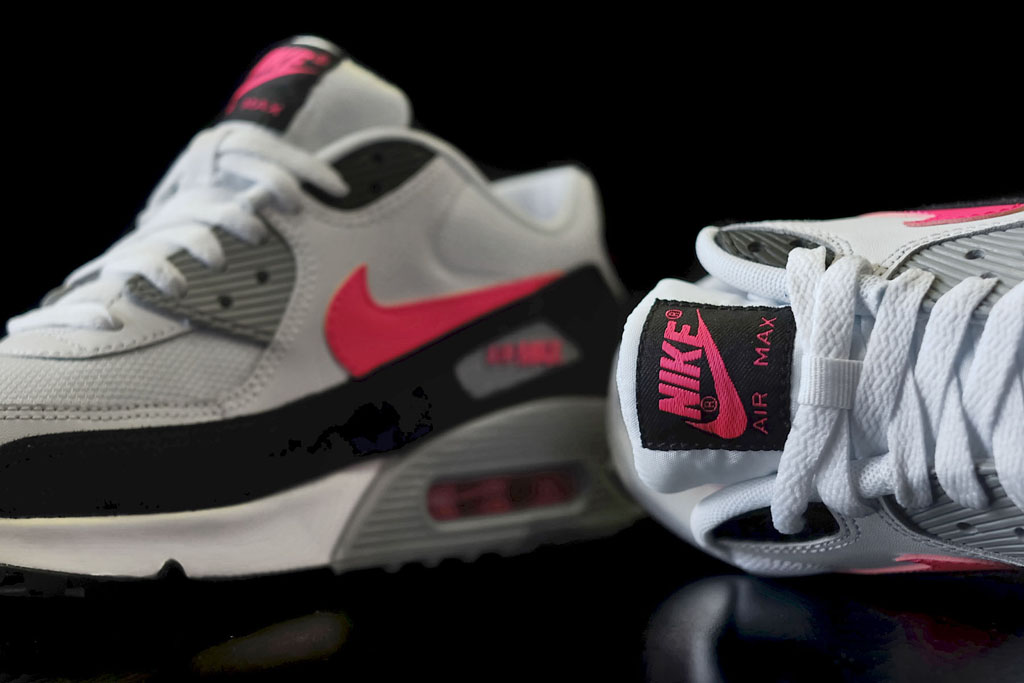 Nike Air Max 90 Hyper Pink 537384-120  (3)