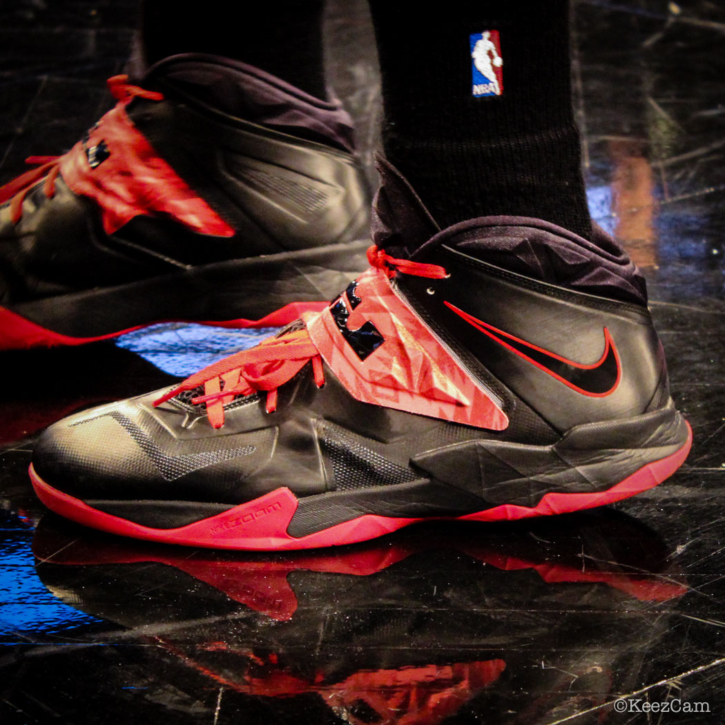 Sole Watch // Up Close At MSG for Nets vs 76ers - Lavoy Allen wearing Nike Zoom Soldier 7