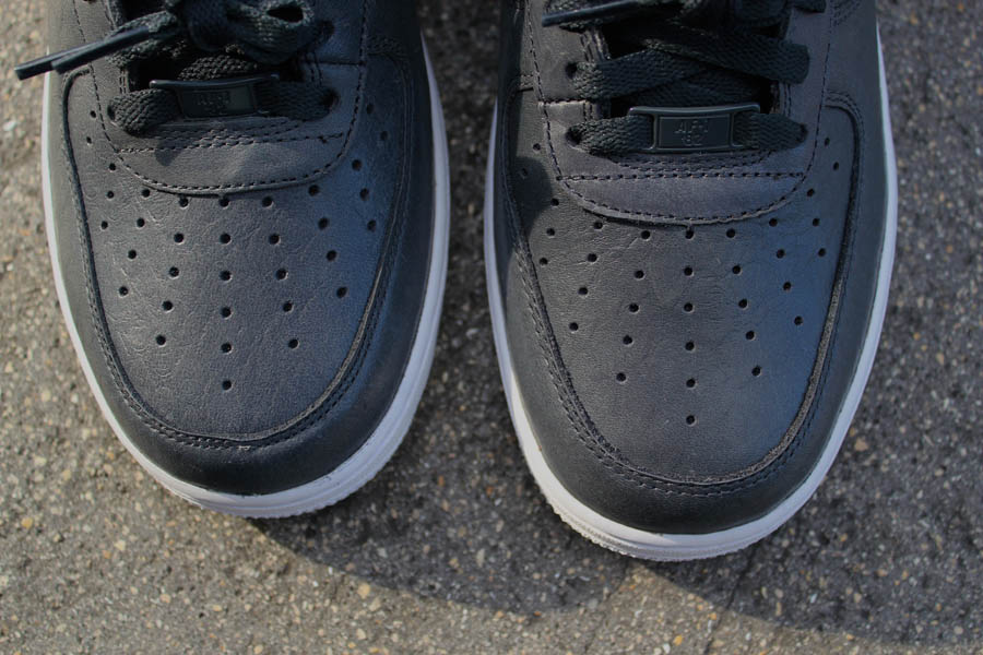 nike air force 1 low kobe