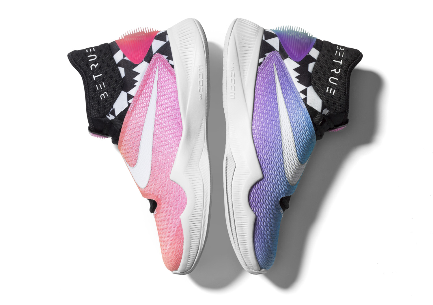 nike flyknit pride