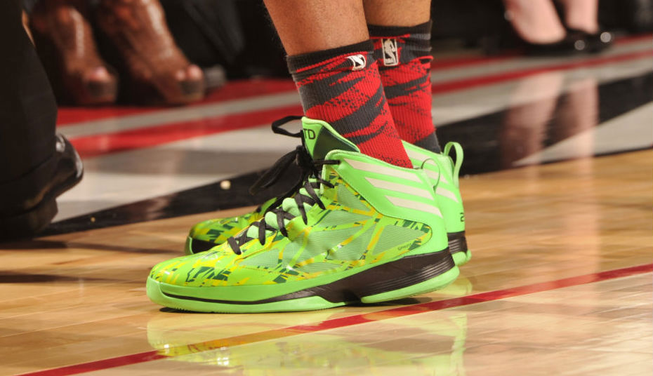 Tim Duncan wearing adidas Crazy Fast All-Star PE (3)