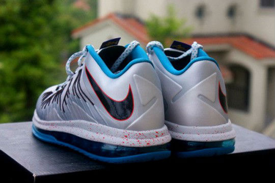 Nike LeBron X Low Hornets Release Date 579765-002 (3)