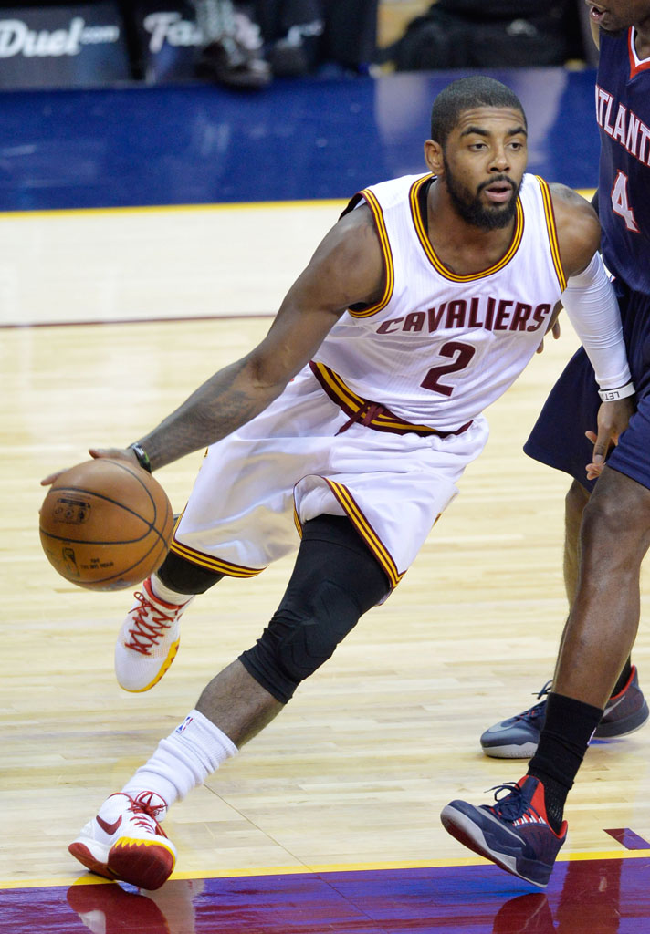 Kyrie Irving wearing Nike Kyrie 1 Home (2)