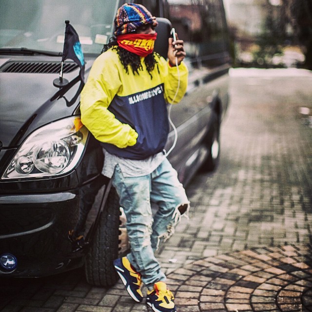 Wale wearing Packer Shoes x Saucony Grid 9000 Snow Beach