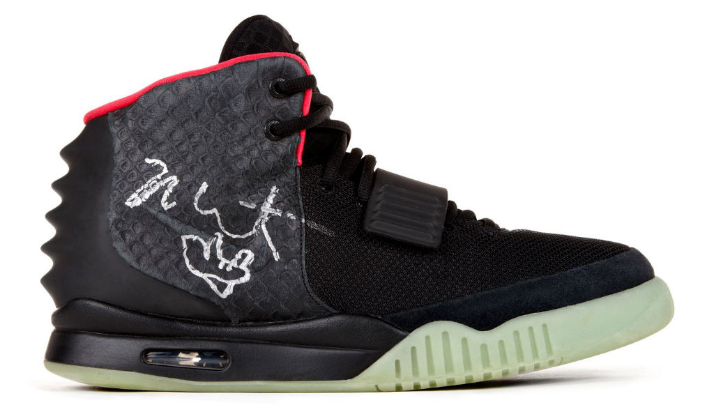 Autographed Nike Air Yeezy 2 II Auction for Re/Create New York (1)
