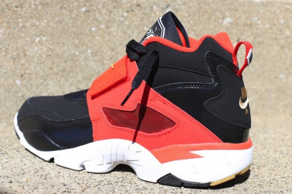 nike air diamond turf grey orange