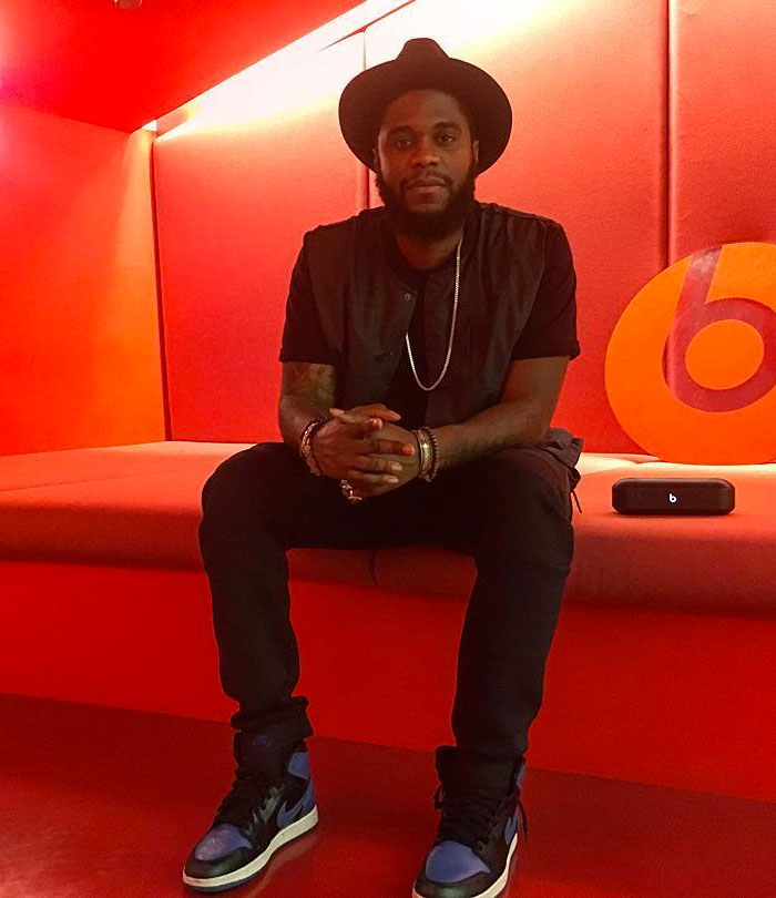 Celebrity SoleWatch 11.21.15 Sole Collector