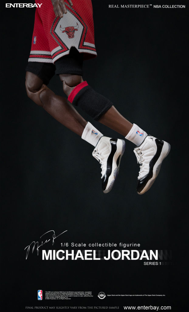 NBA x Enterbay Michael Jordan 1/6 Scale 'Away' Figure (2)