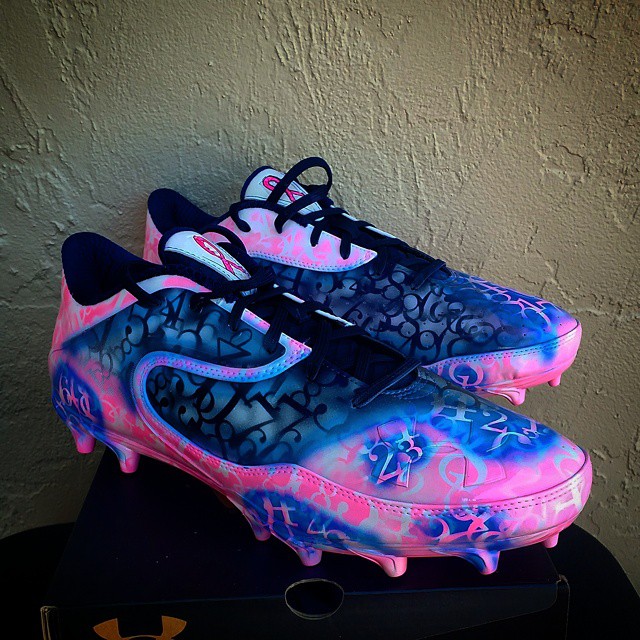 Arian Foster wearing Under Armour Nitro Icon Low BCA Blue by Kickasso (1)