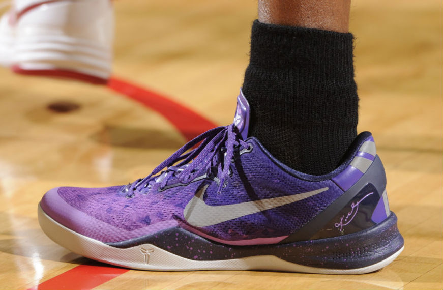 Kobe Bryant wearing Nike Kobe 8 System Purple Gradient (1)