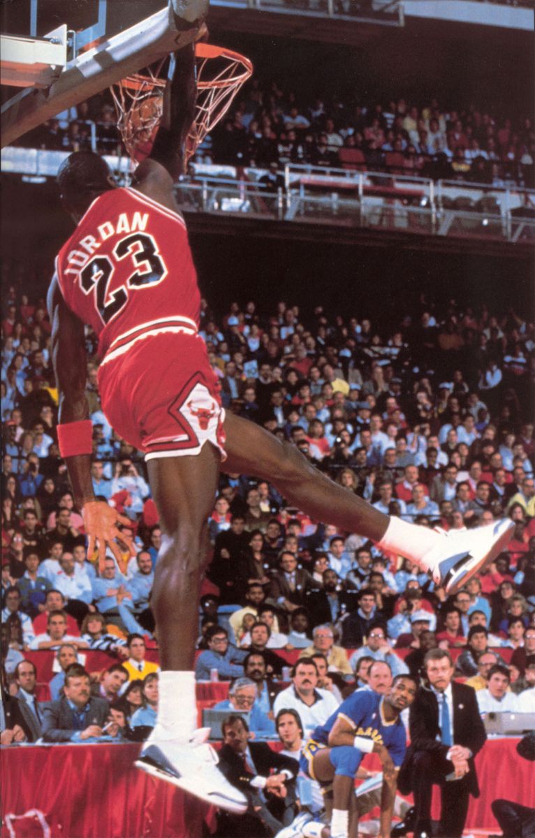 Sneaker Watch: Michael Jordan Wearing The "Cement" Air Jordan III