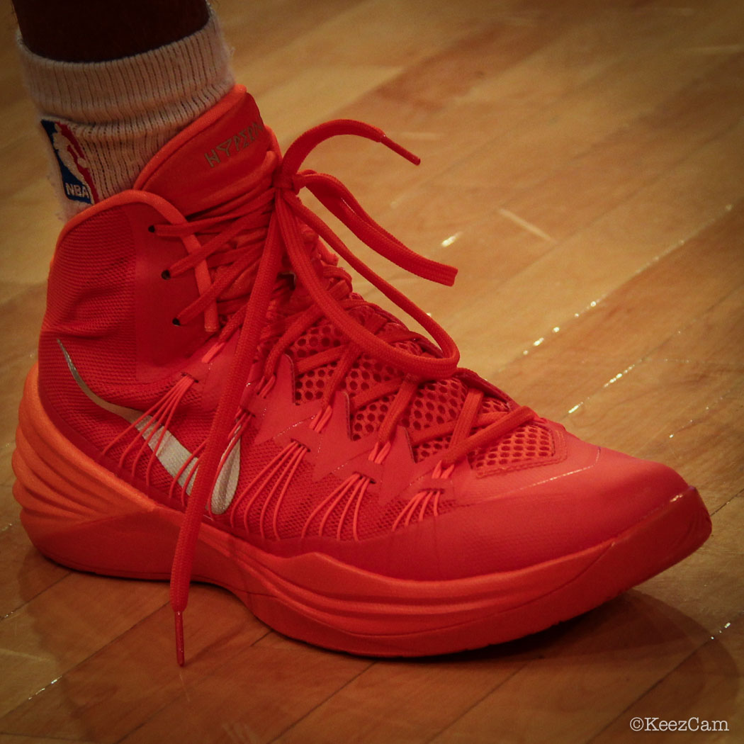 Sole Watch // Up Close At MSG for Knicks vs Grizzlies - Toure Murry wearing Nike Hyperdunk 2013