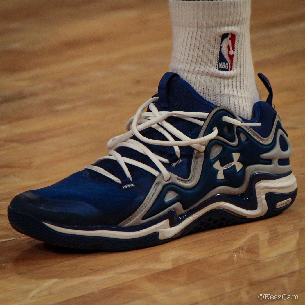 Raymond Felton wearing Under Armour Micro G Charge Volt Low