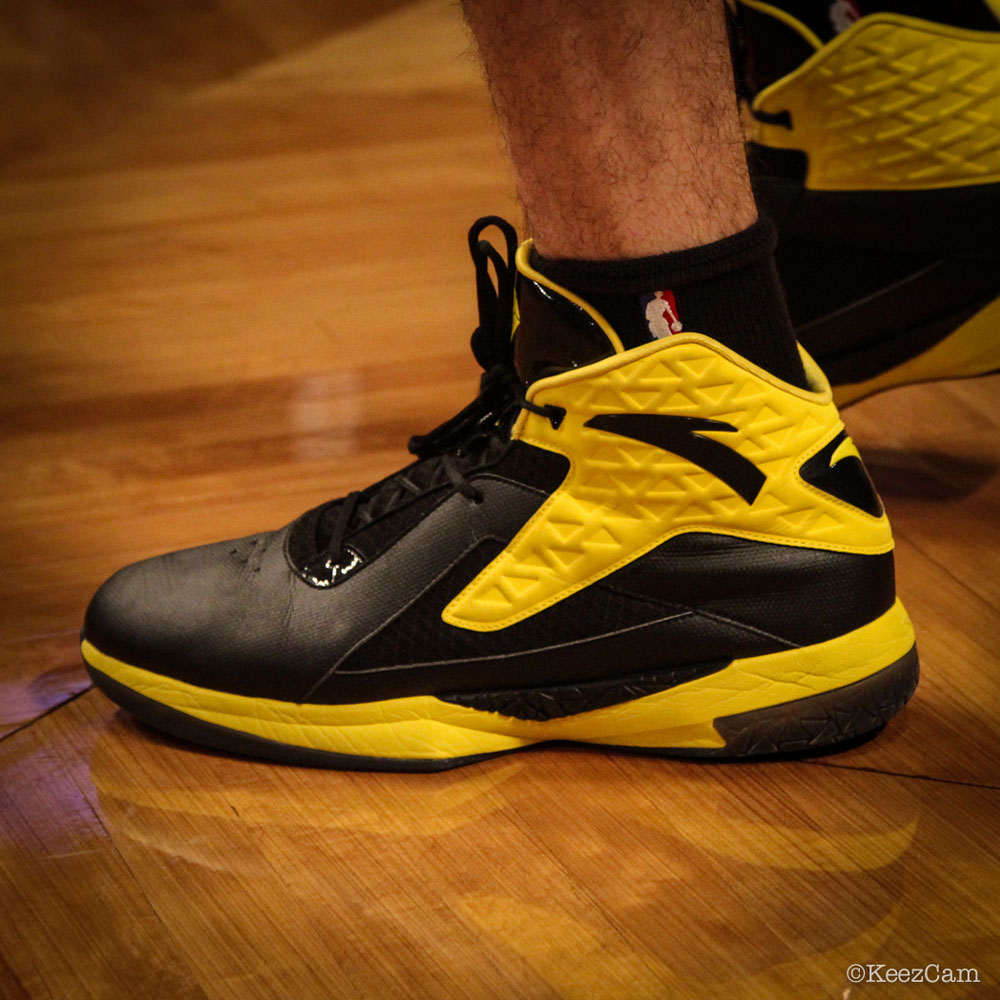 Sole Watch // Up Close At Barclays for Nets vs Pacers - Luis Scola wearing ANTA