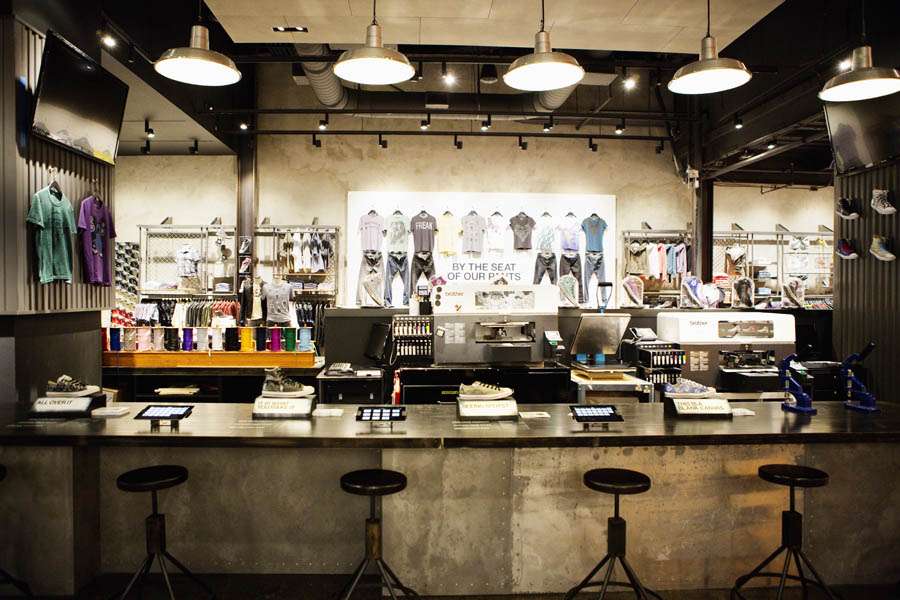 Converse Opens First Mall-Based Retail Store in New Jersey (5)