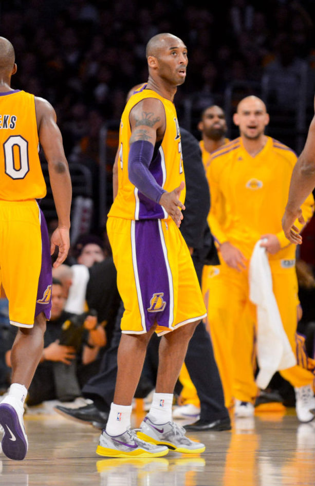 Kobe Bryant Debuts Nike Kobe System Lakers (2)