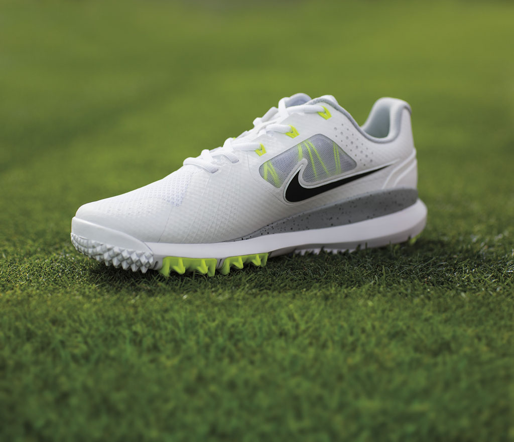 Nike TW '14 Mesh — Tiger Woods' New Breathable Golf Shoe Sole Collector