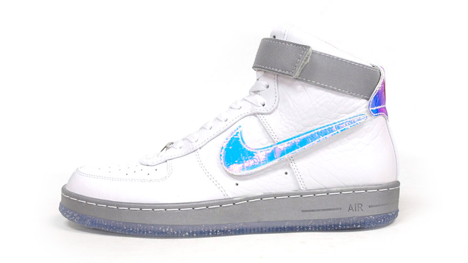 Nike Air Force 1 Downtown Hi LW QS in White hologram profile 