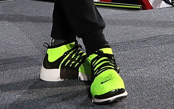 lebron james shoes 7 green flyknit