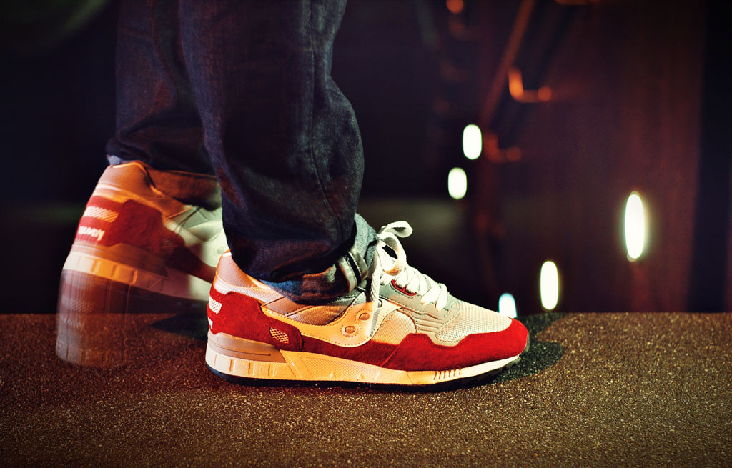 b_represent in the Saucony Shadow 5000