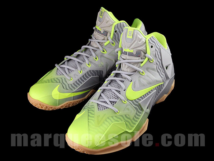 Nike LeBron XI 11 Volt 3M (3)