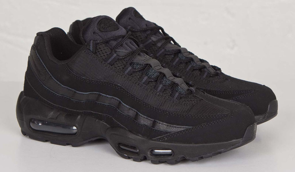 The Nike Air Max 95 Blacks Out for Its 20th Anniversary | Sole Collector