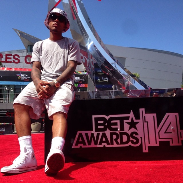 Bow Wow wearing Converse Chuck Taylor All Star