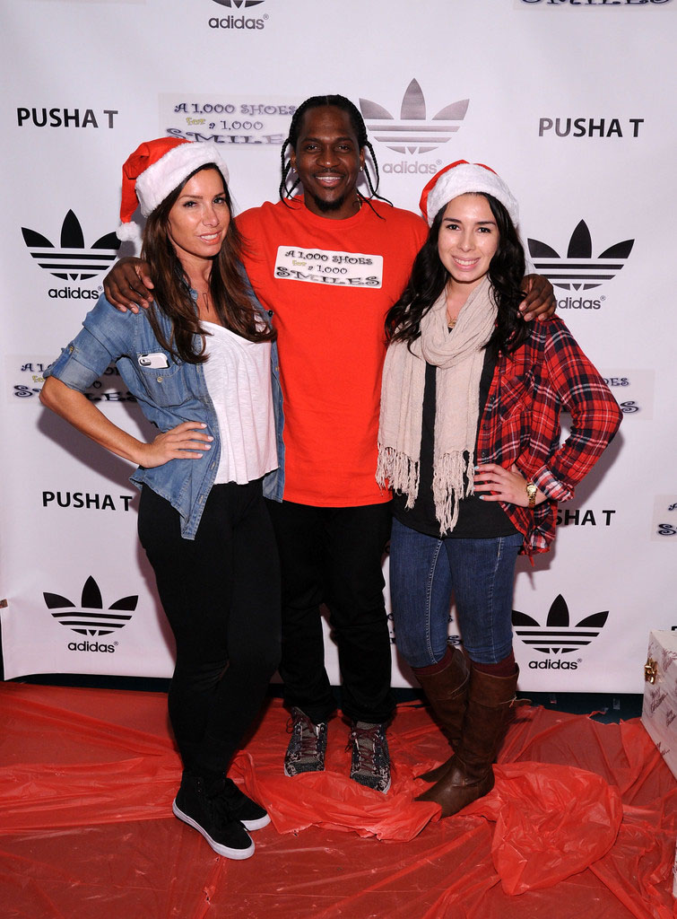adidas Sponsors Pusha T 1000 Shoes for a 1000 Smiles Event (22)