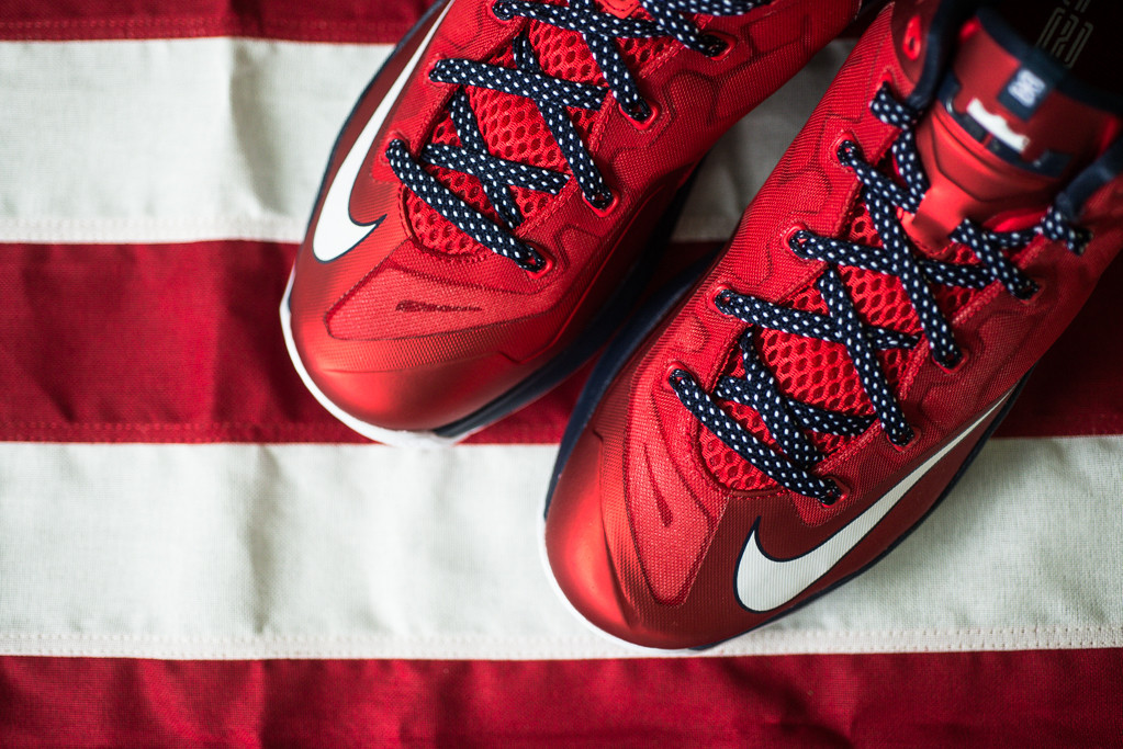Nike Air Max LeBron 11 Low Independence Day Top