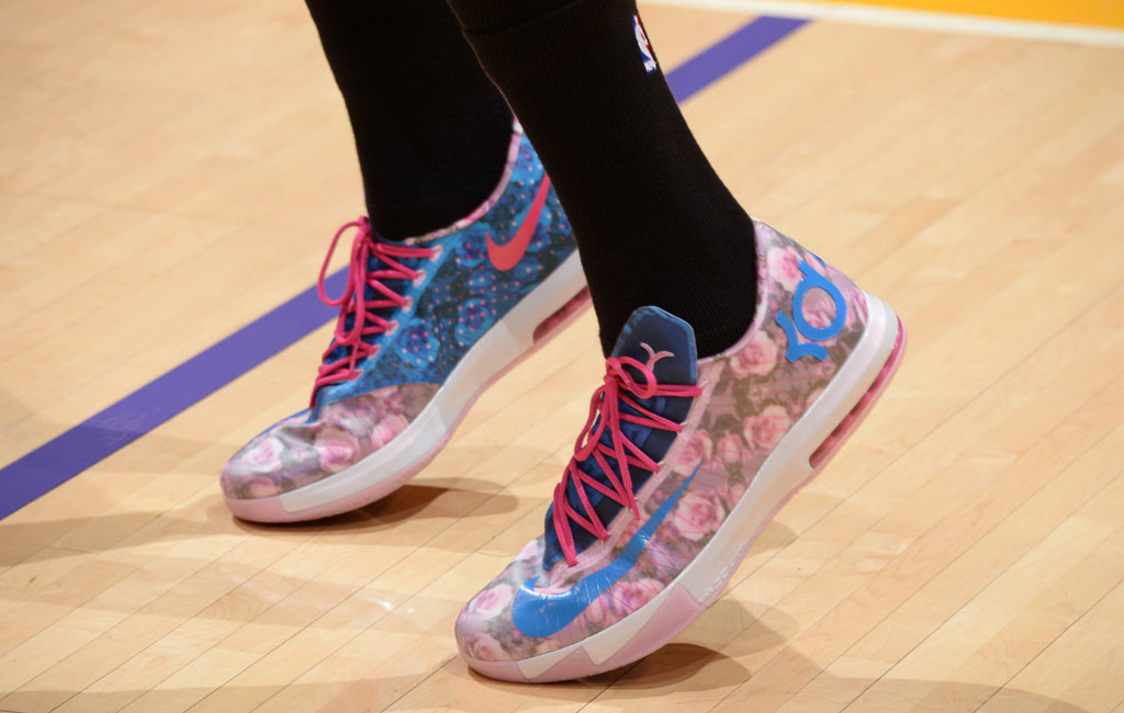 Kevin Durant Wears 'Aunt Pearl' Nike KD 6 (2)