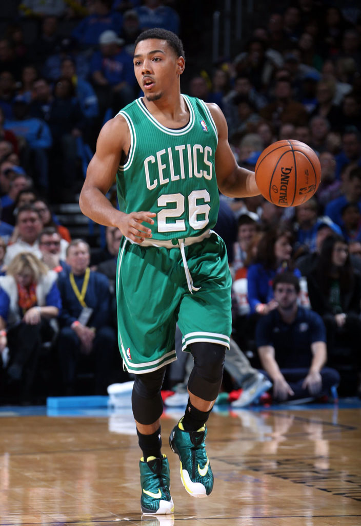 hil Pressey Wears Sole Collector x Nike Zoom Glove (1)