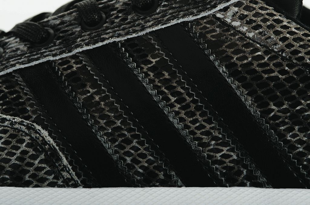 adidas Originals Adi MC Low Snakeskin Black (9)