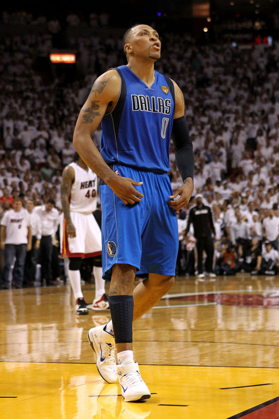 SC NBA Finals Sneaker Watch // Mavs Storm Back To Tie Series Sole