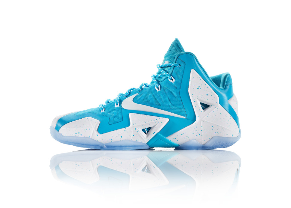 Nike LeBron 11 iD Preview blue speckle
