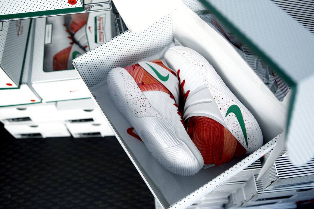 kyrie 5 krispy kreme