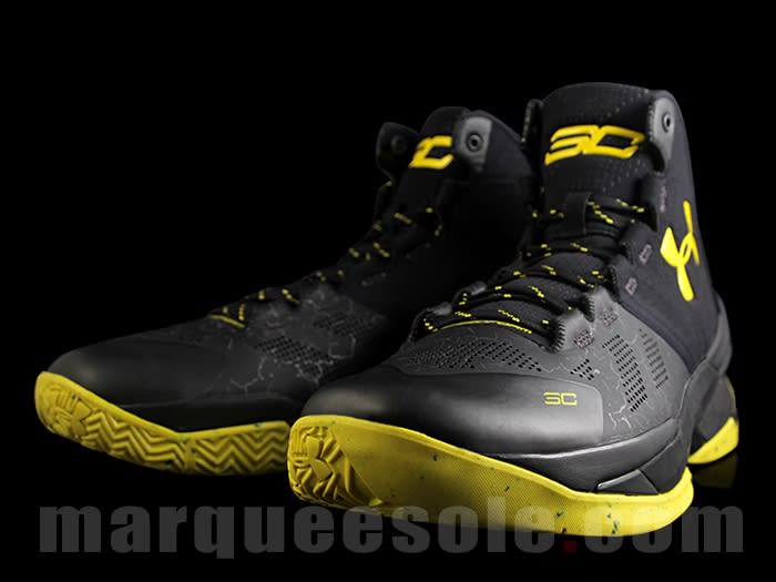 Curry 2 Under Armour Shoes “Batman Black Yellow Tintern