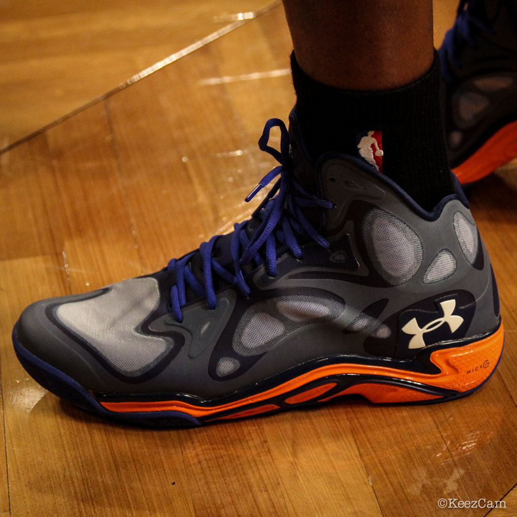 SoleWatch // Up Close At Barclays for Nets vs Knicks - Raymond Felton wearing Under Armour Anatomix Spawn PE