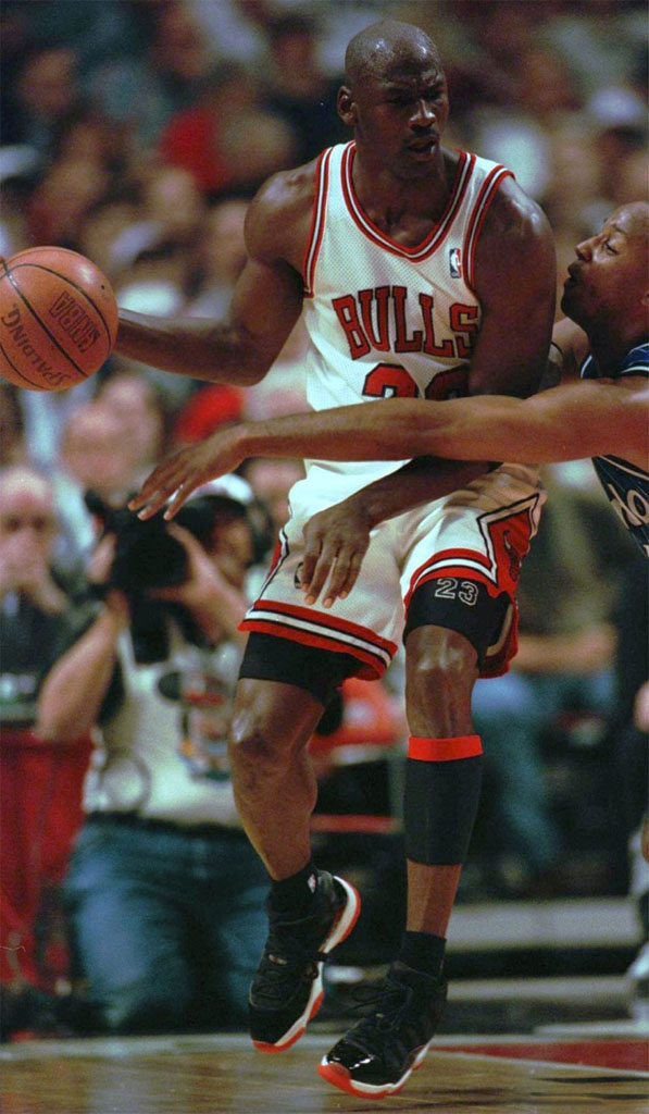 Michael Jordan wearing Air Jordan XI 11 Black/Red Bred (3)