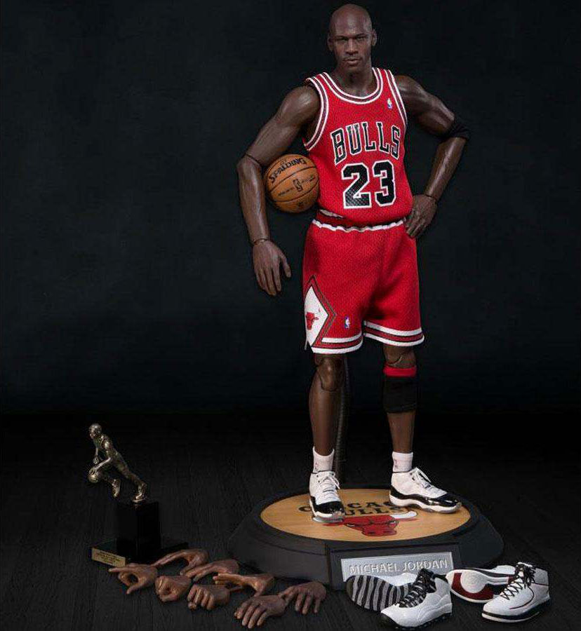 NBA x Enterbay Michael Jordan 1/6 Scale 'Away' Figure (6)