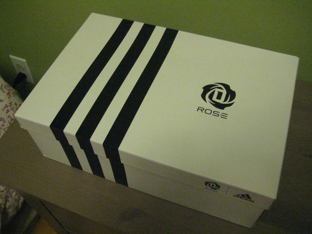 adidas Rose 3 Nightmare Before Christmas G59648 (1)