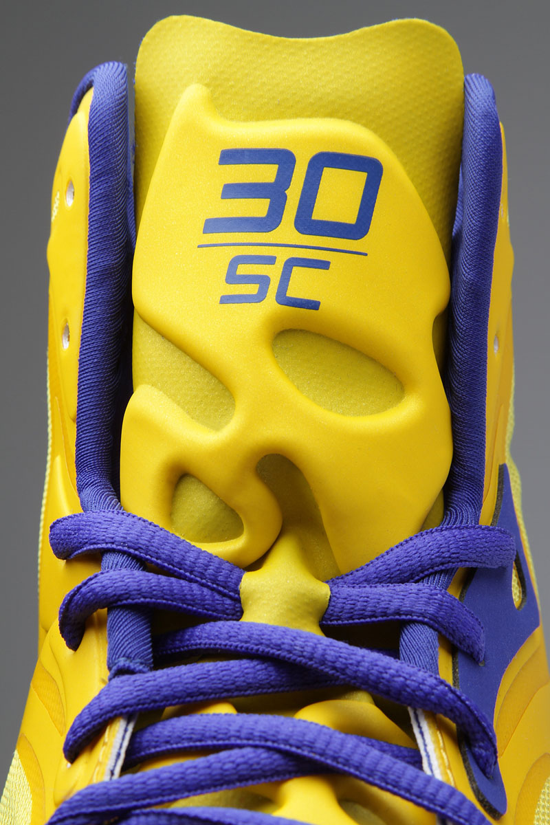 Stephen Curry Under Armour Anatomix Spawn Away PE // Close-Up (4)