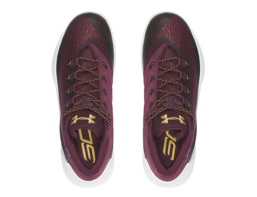 curry 3 maroon