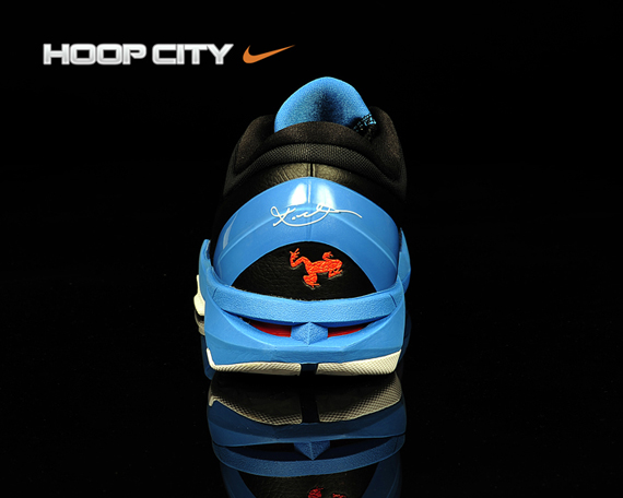 kobe 7 poison dart frog blue