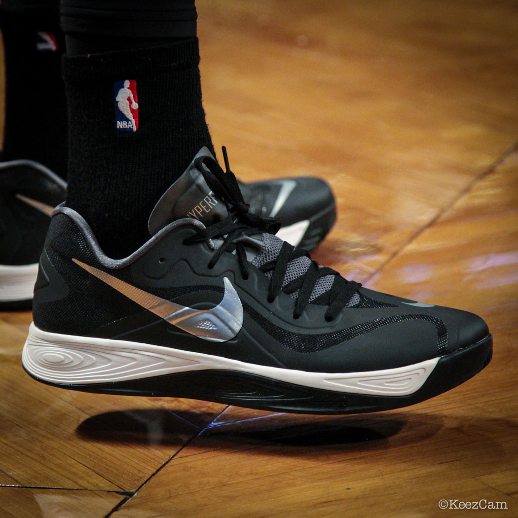Sole Watch // Up Close At Barclays for Nets vs Heat - Andray Blatche wearing Nike Zoom Hyperfuse 2012 Low