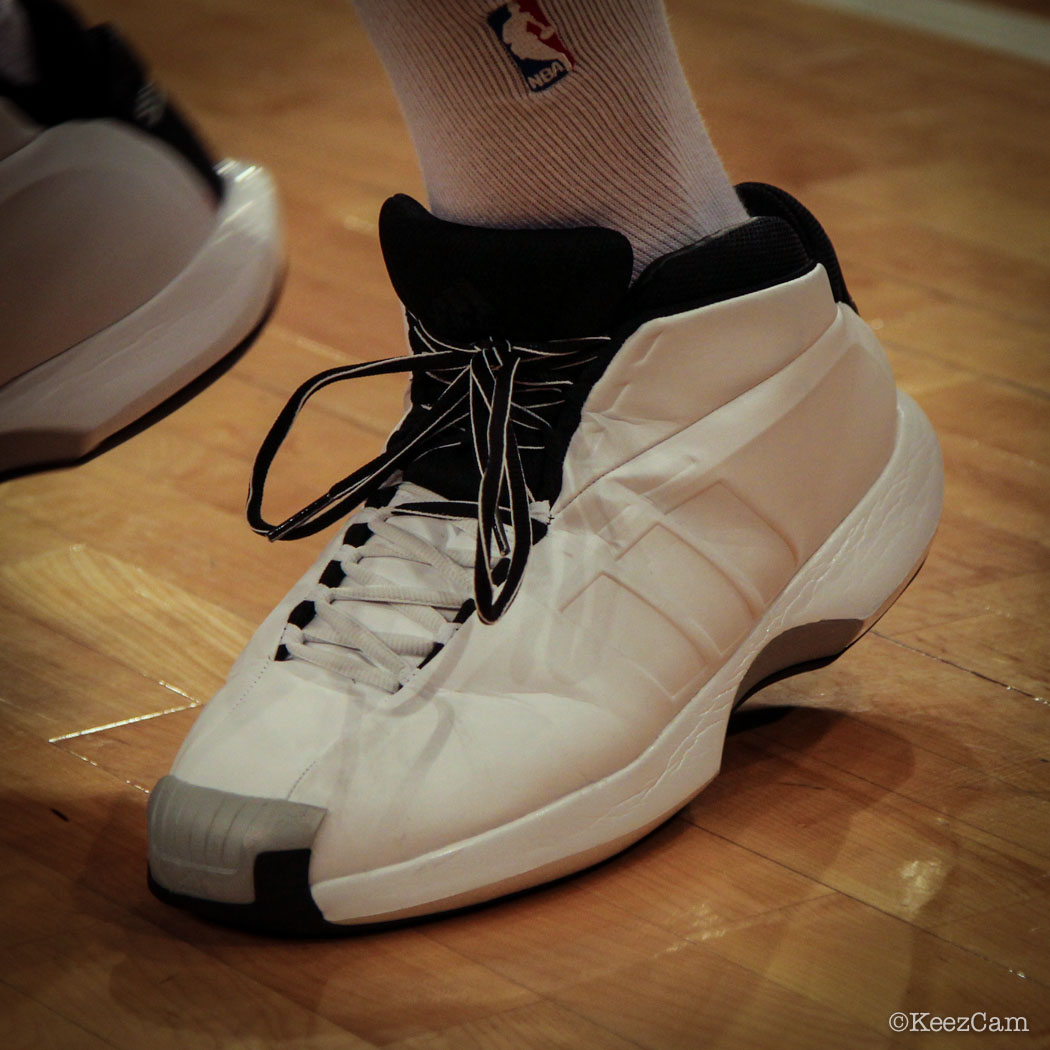 Sole Watch // Up Close At MSG for Knicks vs Grizzlies - Iman Shumpert wearing adidas Crazy 1